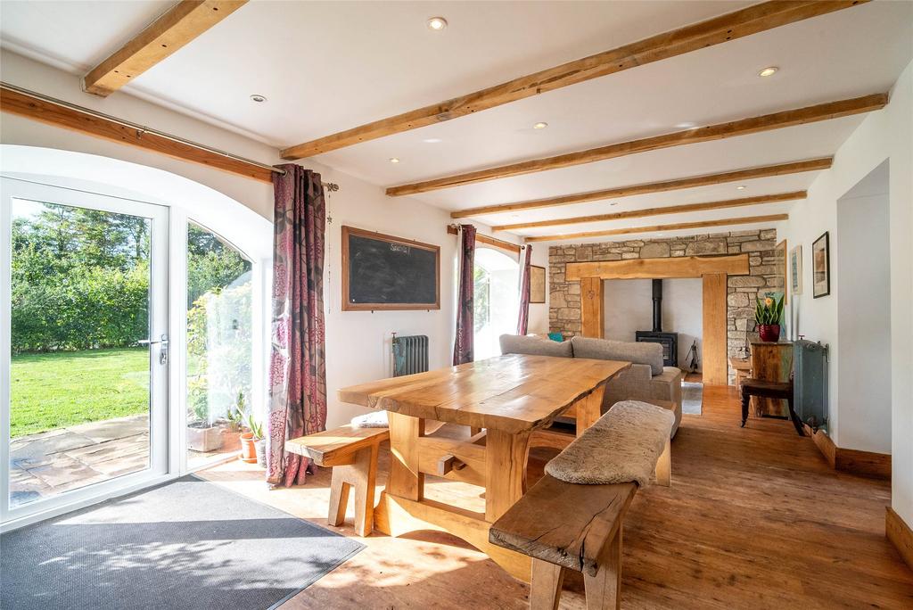 Kitchen/Family Room