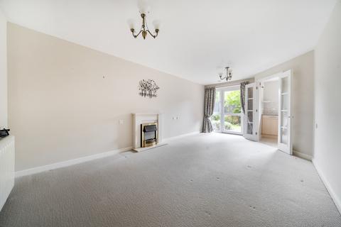 undefined, Western Avenue, Newbury, RG14