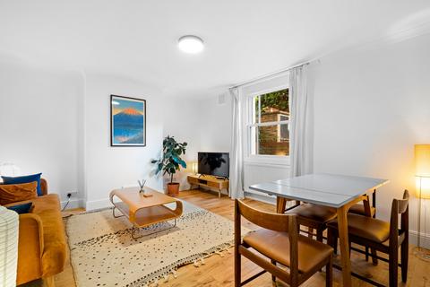 2 bedroom flat to rent, Middleton Road, London