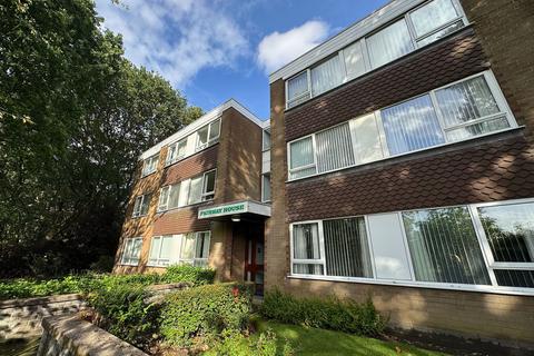 2 bedroom flat for sale, Leegate Road, Stockport SK4