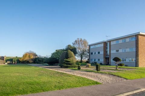 2 bedroom apartment for sale, Walmer Seafront