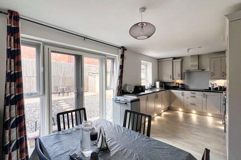 4 bedroom detached house for sale, 6 Llys Helyg, Bridgend, CF31 4EX