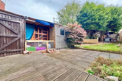 2 bedroom terraced house for sale, Ringinglow Road, Great Barr, Birmingham B44 9BN