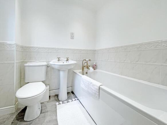 En Suite One