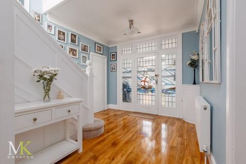 5 bedroom detached house for sale, Cheriton Avenue, Bournemouth BH7