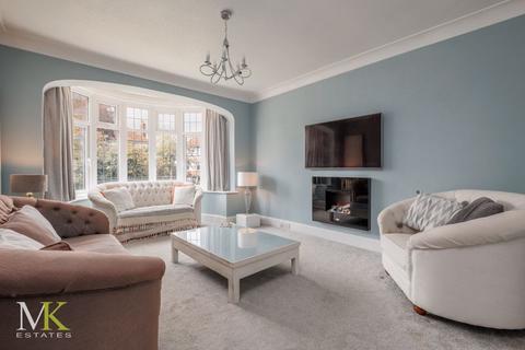undefined, Cheriton Avenue, Bournemouth BH7