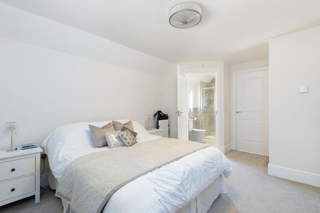 Principle bedroom