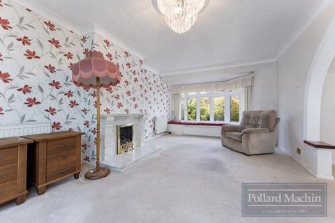 undefined, Sanderstead Court Avenue, Sanderstead