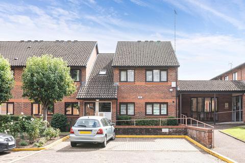 undefined, Park Avenue, Enfield