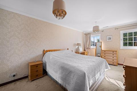 1 Meriden Close, Bromley, BR1 2UF