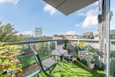 2 bedroom apartment for sale, Duckett Street, London E1