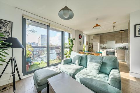 2 bedroom apartment for sale, Duckett Street, London E1