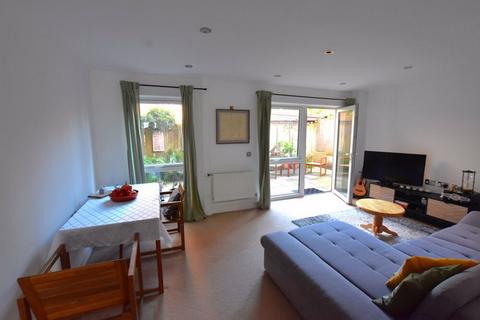 undefined, Juniper Close, Harrow