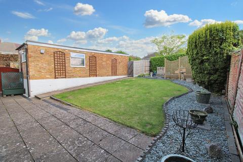 4 bedroom bungalow for sale, Fernside, High Wycombe HP15