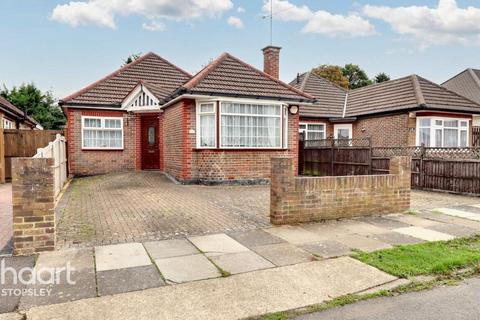 undefined, Exton Avenue, Luton
