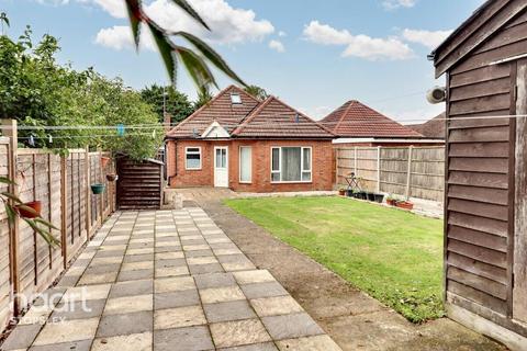 undefined, Exton Avenue, Luton