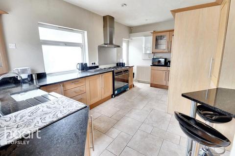 41 Exton Avenue, Luton, LU2 0LH