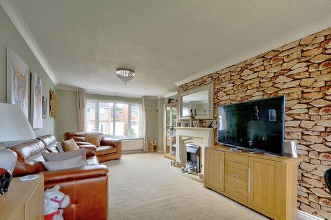 3 bedroom semi-detached house for sale, Southwark Close, Middlesbrough, TS6