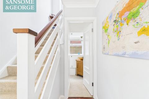 4 bedroom detached house for sale, Northfield Road, Sherfield-on-Loddon, Hook, Hampshire, RG27