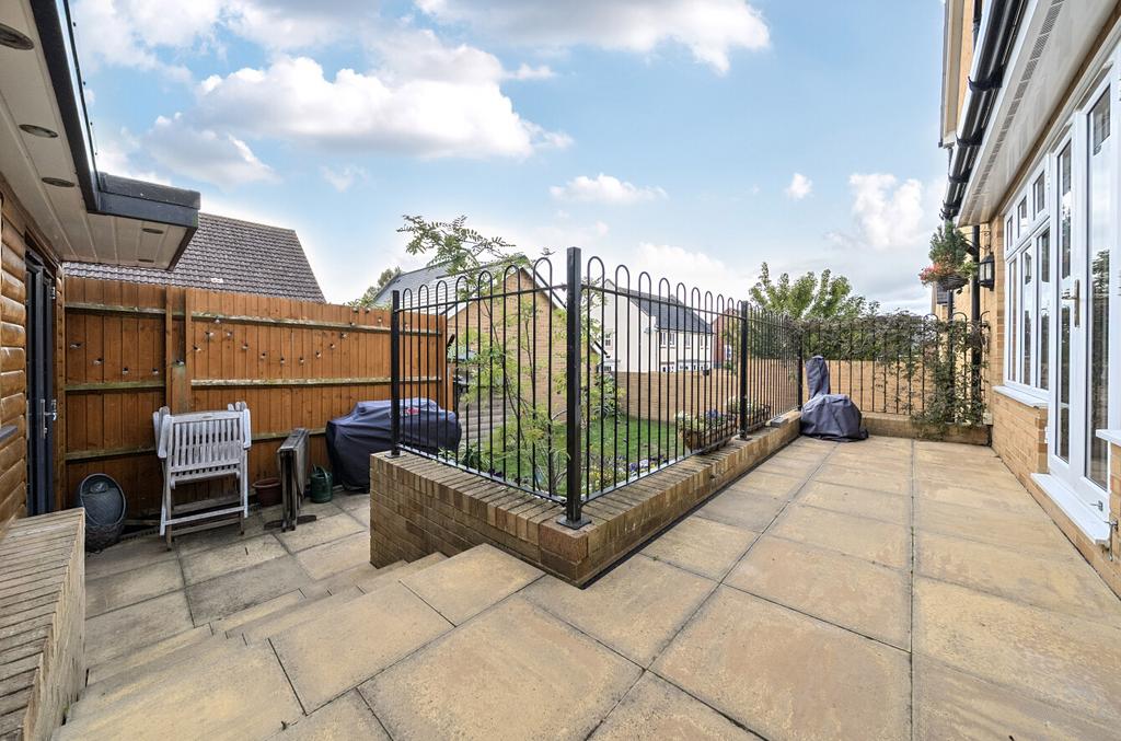 13553841768c985e4af003arw