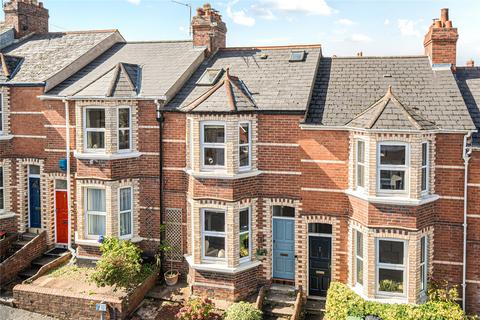 12 Abbots Road, Exeter, EX4 7AN