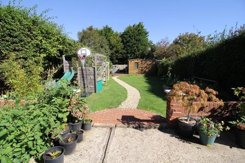 undefined, Littlestone Road, Littlestone, New Romney, Kent, TN28 8LP