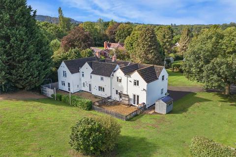undefined, Dursley GL11