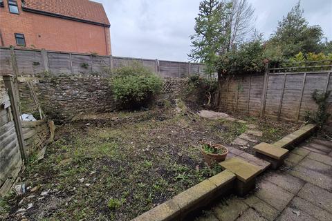 2 Clarkes Close, Chard, TA20 1ER