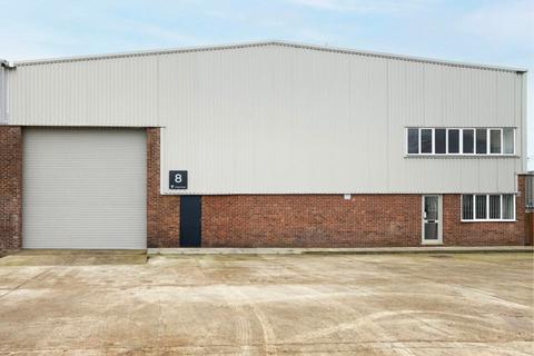 Warehouse to rent, Peall Rd Croydon CR0 3EU