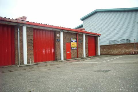 Industrial unit to rent, Glenville Mews London SW18 4NJ
