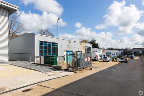 Warehouse to rent, Cramptons Rd Sevenoaks TN14 5DQ