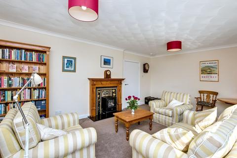 3 bedroom detached house for sale, Drum Brae North, Edinburgh EH4