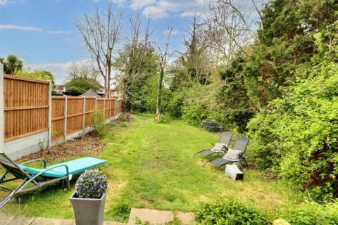 5 bedroom detached house for sale, Redden Court Road, Romford RM3
