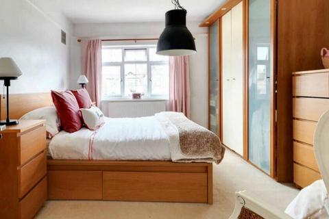 5 bedroom detached house for sale, Redden Court Road, Romford RM3