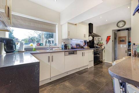 undefined, Midfield Way, Orpington, Kent, BR5