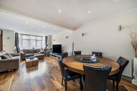 undefined, Grosvenor Crescent, Uxbridge