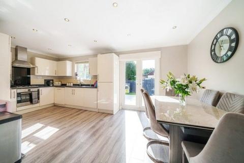 3 bedroom semi-detached house for sale, Upshire Road, Waltham Abbey