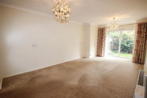 undefined, Warwick Avenue, Bedford, Bedfordshire, MK40