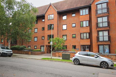 undefined, Warwick Avenue, Bedford, Bedfordshire, MK40