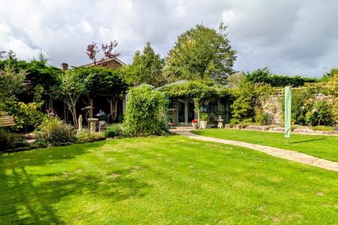undefined, Lords Close, Bedfordshire LU7