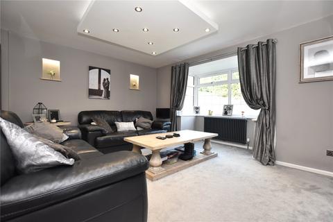 15 Jakeman Drive, Tingley, Wakefield, WF3 1SX