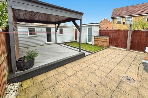 3 bedroom semi-detached house for sale, Doulton Close, Harlow, Essex, CM17