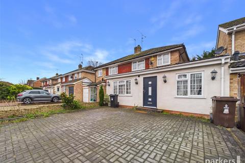 4 bedroom semi-detached house for sale, Quentin Road, Reading RG5