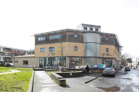 Mixed use to rent, 94 Grosvenor Rd Bristol BS2 8XJ
