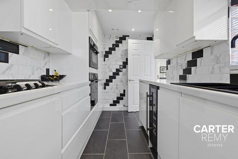 undefined, Grays End Close, Grays, RM17