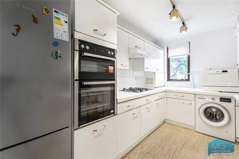 undefined, Hamilton Square, Sandringham Gardens, North Finchley, London, N12