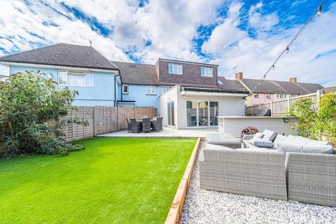 undefined, Weaverhead Close, Thaxted, Dunmow