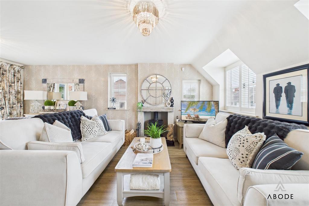 CAM01882 G0-PR0166-STILL015.jpg