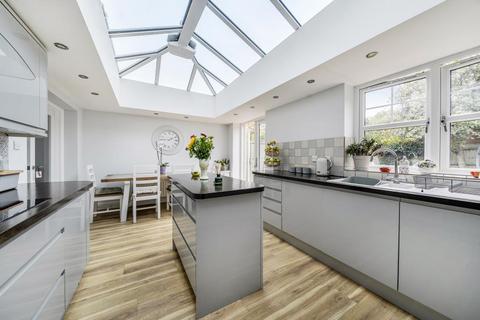 3 bedroom semi-detached house for sale, Newbury,  Berkshire,  RG19
