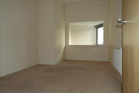 2 bedroom flat for sale, Holbrook Way, Swindon SN1